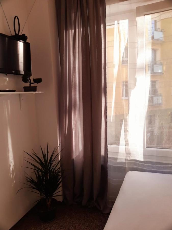 Pastel Guest Rooms وارسو المظهر الخارجي الصورة