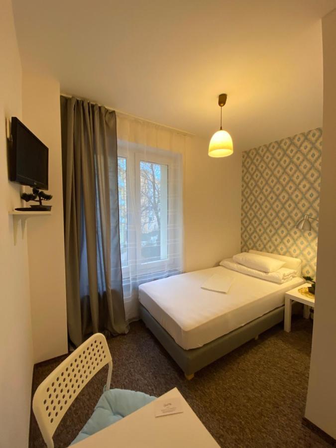 Pastel Guest Rooms وارسو المظهر الخارجي الصورة